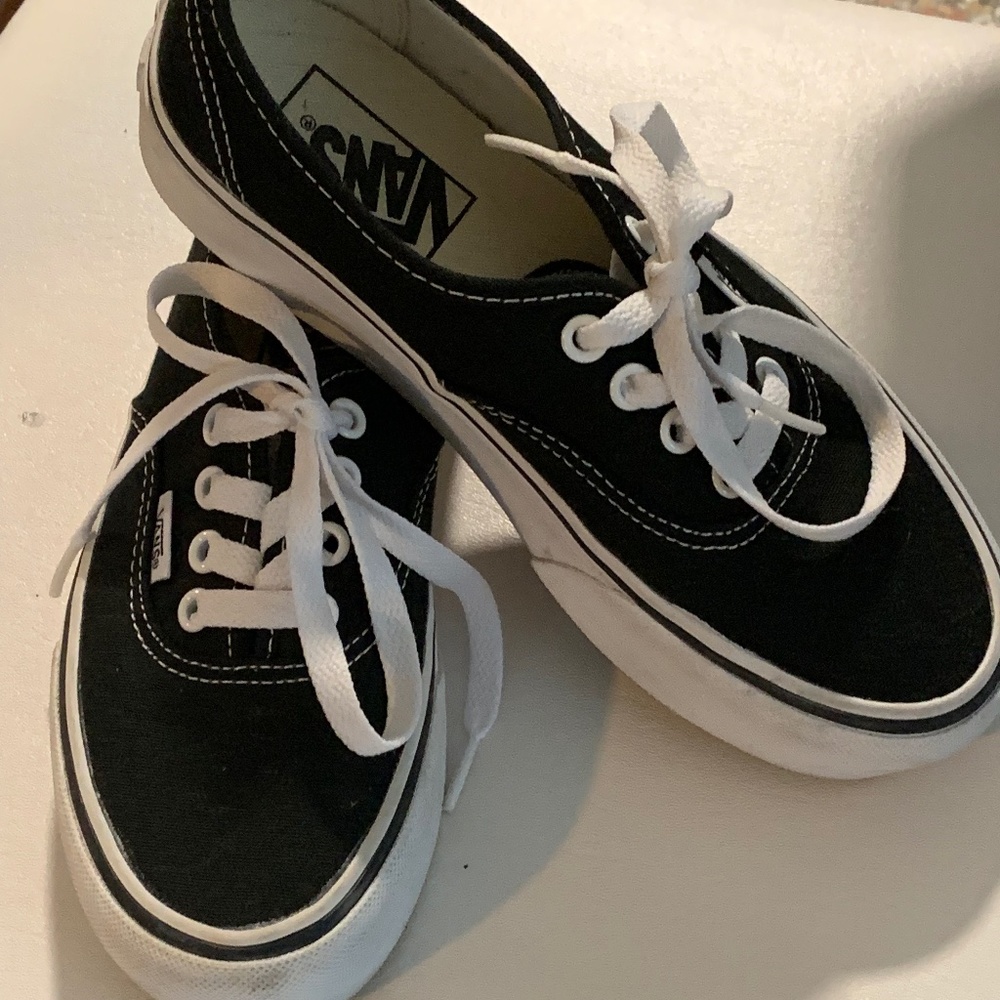Women’s Black Vans Size 5.5 US